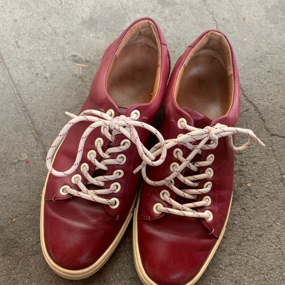 Size 8 red leather Frye sneakers - Picture 2 of 6